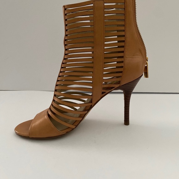 Michael Kors caged booties 6.5 - Picture 2 of 5